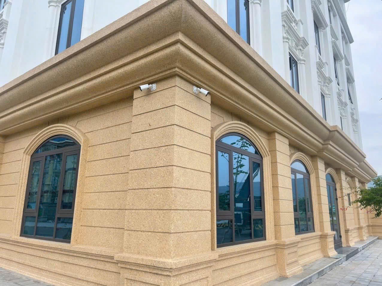 Bảng màu sơn đá hạt Quang Dũng